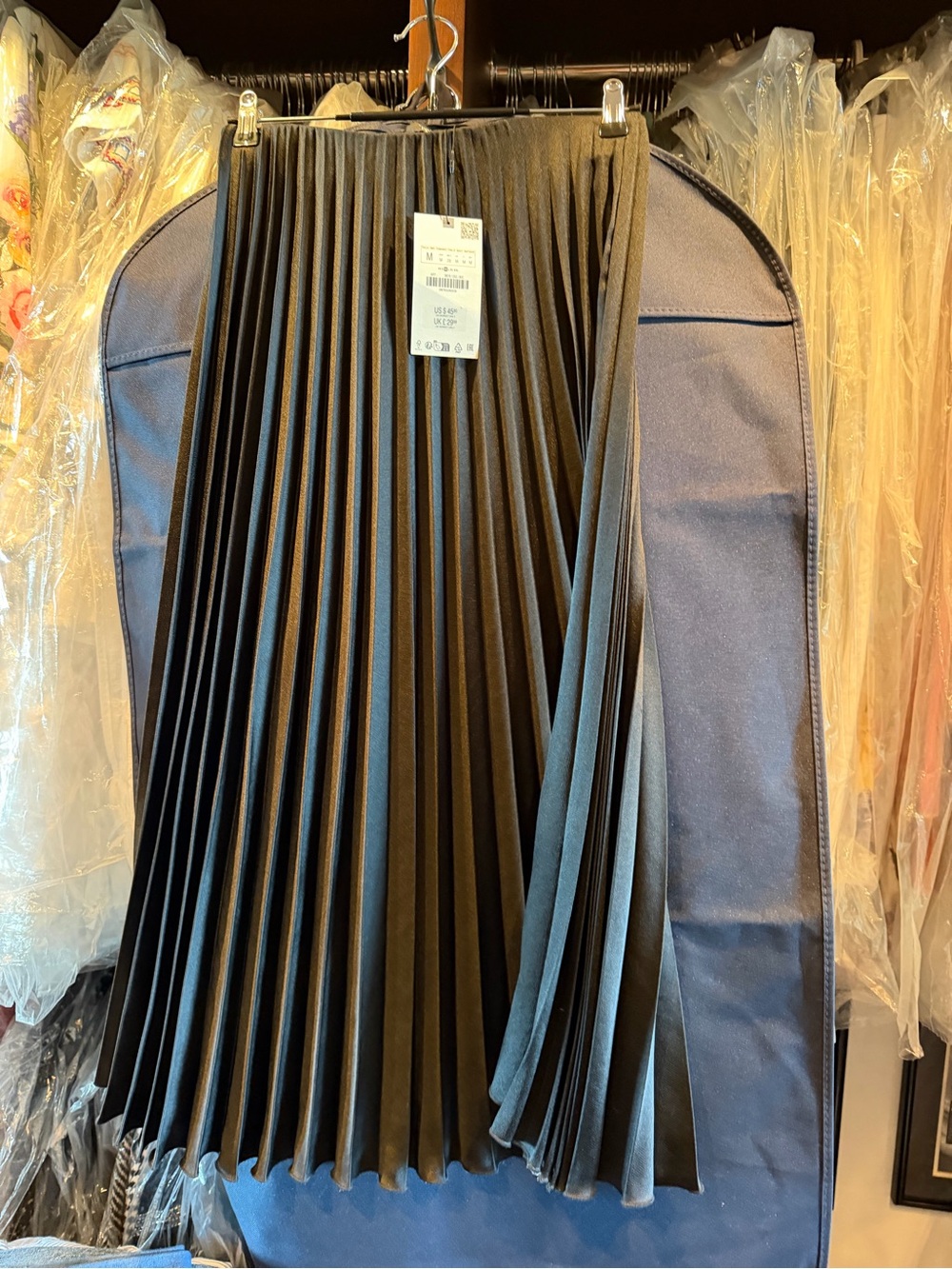 Zara Black Pleated Midi Skirt